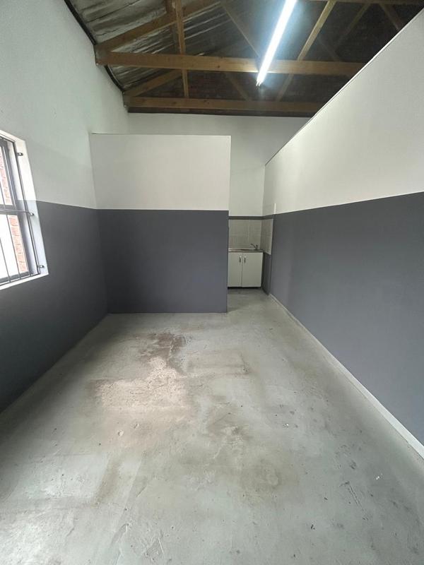 To Let commercial Property for Rent in Fairview Eastern Cape